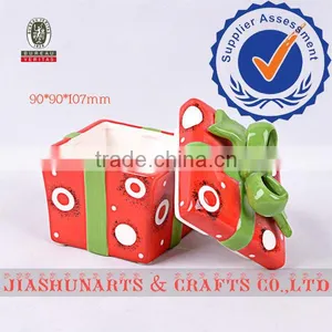 Gift Box Modeling Ceramic Kitchen Storage thumbnail-1