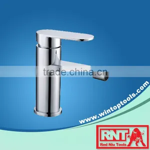 Brass Water Tap thumbnail-1