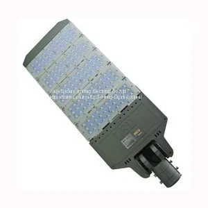 Maintenance-free LED Street Light thumbnail-1