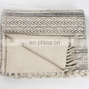 Best Selling Super Quality Indian Handmade Clean Carpets thumbnail-2