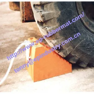 Rubber Wedge/Wheel Chock From Qingdao Singreat in Chinese(Evergreen Properity ) thumbnail-3