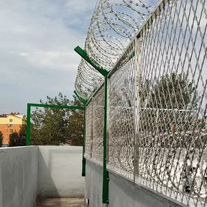Customizable Sharp Barbed Wire for Easy and Convenient Installation thumbnail-5