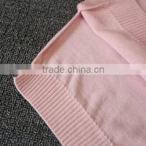 2016 Fashion Low Price Flower Low MOQ European Style Baby Hand Made Sweaters thumbnail-5