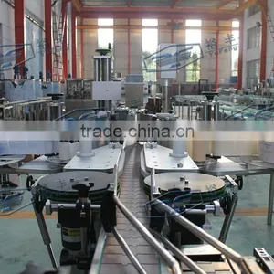Automatic Hot/cold Glue Labeling Machine thumbnail-3