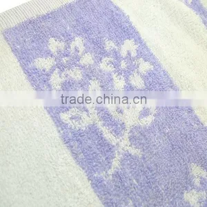 Fresh Leaf Pattern Cotton Jacquard Hand Towel thumbnail-3