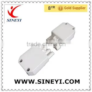 Pluggable Male and Female Connector thumbnail-1