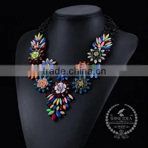 High Quality Vintage Acrylic Resin Chunky Statement Necklace Fashion Women Pendant Necklace 6390059 thumbnail-3