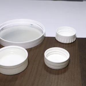 High-Efficiency Auto-Unscrewing Mold for Threaded Caps - 1x32 Hot Runner, Hydraulic Cylinder, 1M+ Shots thumbnail-2