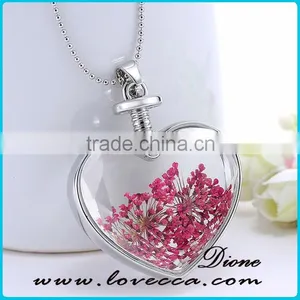 Vintage Pendant Floating Locket Charm Necklace With Dried Real Lace Flower thumbnail-1