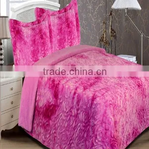 Very Warm and Soft Rose Design PV Plush Throw Blanket & Bedding Set thumbnail-1
