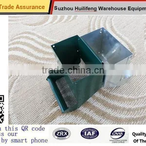 1.25 LBS Metal Hanging Rabbit Feeder 13X16.5X13CM thumbnail-1