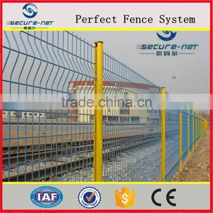 ISO9001,2015 High Quality New Product Powder Coated Railway Protection Fence.China Professional Factory thumbnail-1