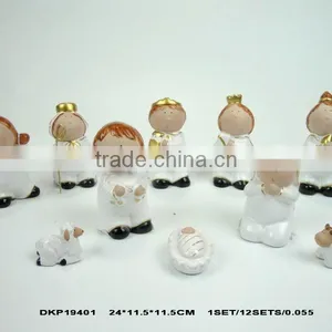 Ceramic Manger 19402 thumbnail-1