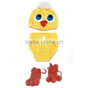 2016 Fashion Baby Handmade Cartoon DUCK Model Knitted Hat Baby Hat Pant Shoes Set thumbnail-1