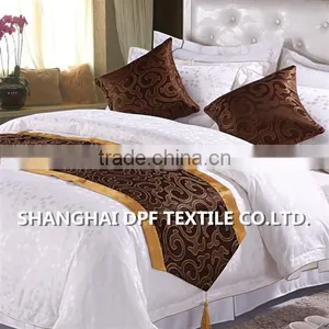 100%polyester Hotel Bed Scarf thumbnail-1
