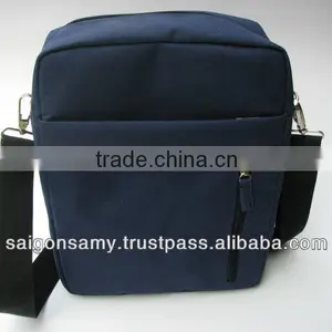 Shoulder Bag thumbnail-1