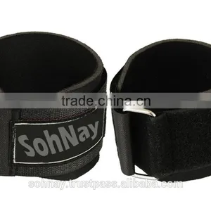 Wrist Support Wraps for Weight Lifting thumbnail-1