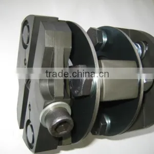 Universal Joint Used on Test Bench thumbnail-3