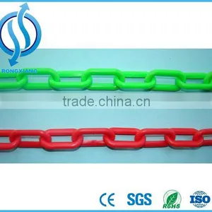 Red and White Coloured Decorative Plastic Chain thumbnail-4