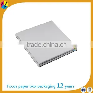 White Plain Paper Packaging Scarf Subscription Box thumbnail-5