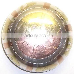 High Quality Handmade in Nepal Tibetan Meditation Shiny Singing Bowl thumbnail-4