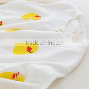 Girls Stylish Design Cartoon Fleece Print Coat in Spring thumbnail-4