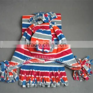 Stripe Printing Pattern Polar Fleece Hat Gloves Scarf Set for Children thumbnail-1