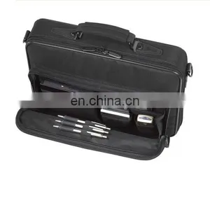 Hard Shell Carrying Laptop Case With Removable Shoulder Strap for 15.6 Laptops thumbnail-4