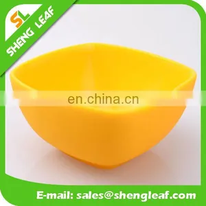 Square Shape Various Color Silicone Food Serving Bowls thumbnail-3