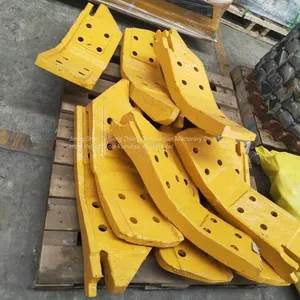 Shantui Bulldozer Accessories SD32 Idler Bracket 175-30-33281,17A-30-00050,17A3-00050，17A-30-00061 20Y-30-00101 17A-30-16261 17A-30-16121 thumbnail-2