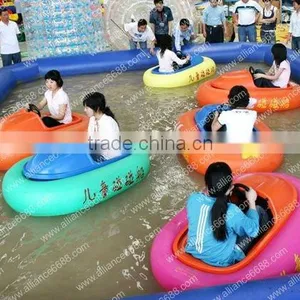 Electric Bumper Boat for Water Game thumbnail-3