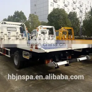4*2 Medium Sized Vehicle HOWO Tow Truck thumbnail-4