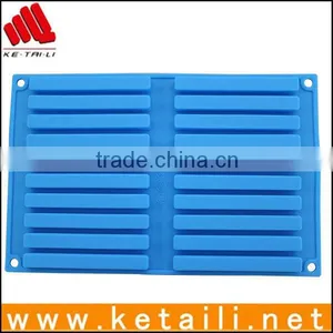 Factory Price Silicone Mini Ice Cube Trays thumbnail-1