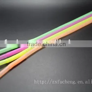 Wholesale Disposable Eco-friendly Adjustable Plastic Colorful Drinking Straw thumbnail-2