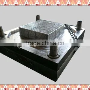 Plastic Mould Machine thumbnail-1