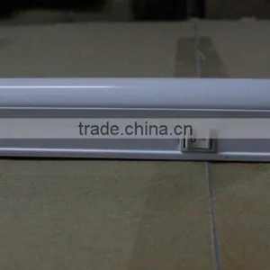 China Factory Integrated T5 LED Tube 10W With Switch High PF 100lm/w CE and Rohs t5 Led Tube thumbnail-3