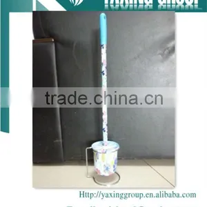Plastic Brush Set With Flowers Printing thumbnail-1