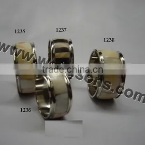 Contemporary Napkin Ring thumbnail-1