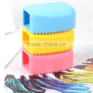Solid Silicone Brush for Cloth Tile Table Kitchen Cleaning OEM ODM thumbnail-2