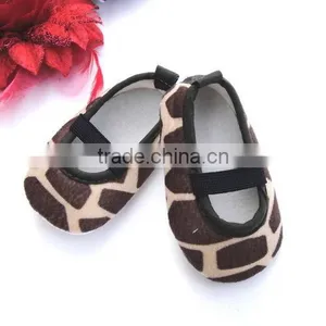 Factory Price Soft Sole Newborn Baby Prewalker Infant Baby Shoes thumbnail-4