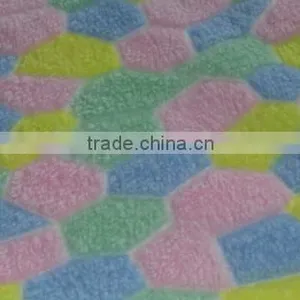Jacquard Coral Fleece Blanket thumbnail-1