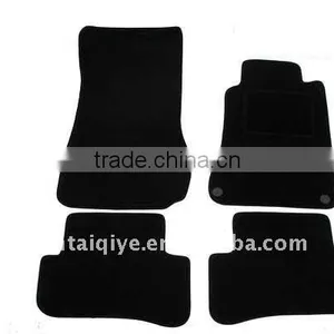 Machine Tufted Carpet Carpet thumbnail-1