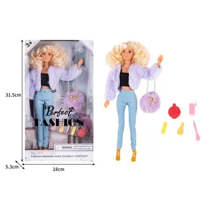 11.5 Inch Beauty Doll With Accessories thumbnail-3