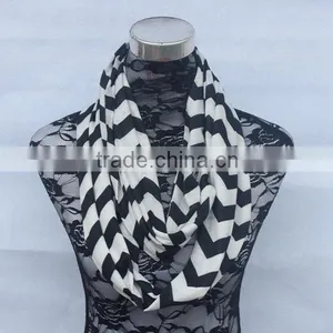 Wholesale Double Layer Jersey Knitted Chevron Infinity Scarf thumbnail-5
