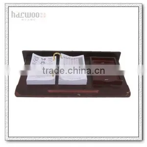 Desirable Wood Calendar for Sale thumbnail-5
