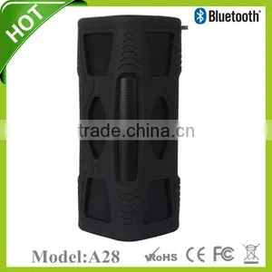 Factory Wholesales Wireless Portable Music High-end Bluetooth Speaker With Silicone Case Remote Clock thumbnail-4