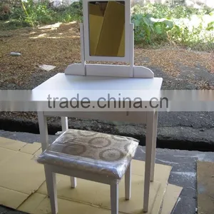 Dressing Table With Mirrors thumbnail-2