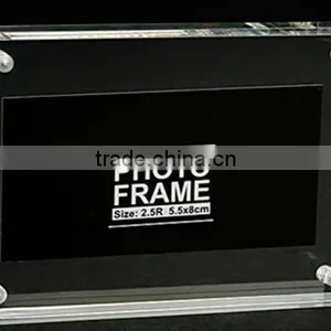 Top Quality Wholesale 4 Sided Acrylic Magnetic Photo Frame thumbnail-1