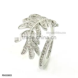 2015 Latest Design Diamond Copper Ring Plated Gold Wedding Ring Supplier thumbnail-3
