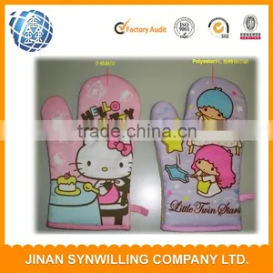 Cute Hello Kitty Lengthened Microwave Oven Gloves Mitts Cotton thumbnail-1